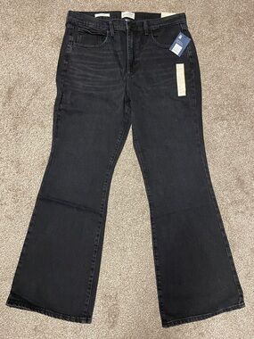NWT Universal Thread High Rise Flare Jeans